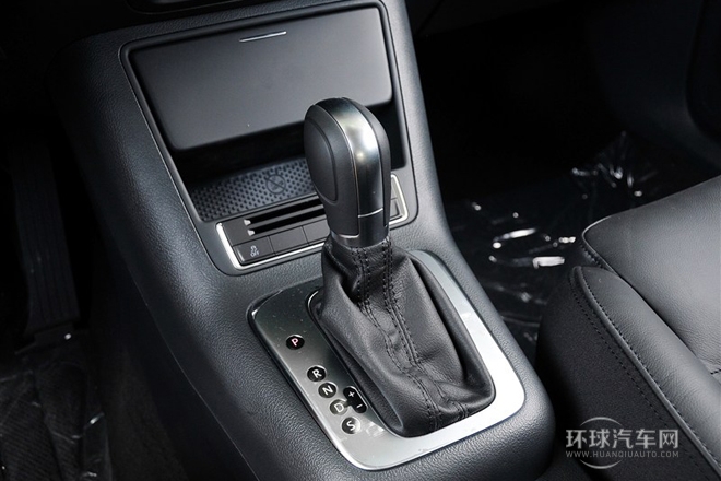 2015款 1.8TSI 自動兩驅(qū)舒適版
