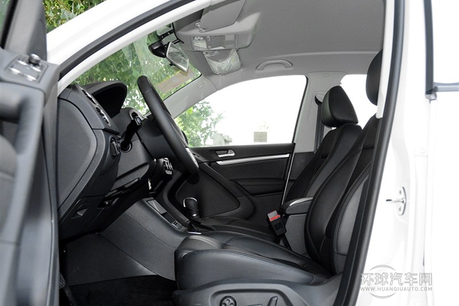 2015款 1.8TSI 自動兩驅舒適版