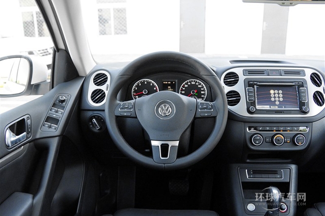 2015款 1.8TSI 自動(dòng)四驅(qū)豪華型