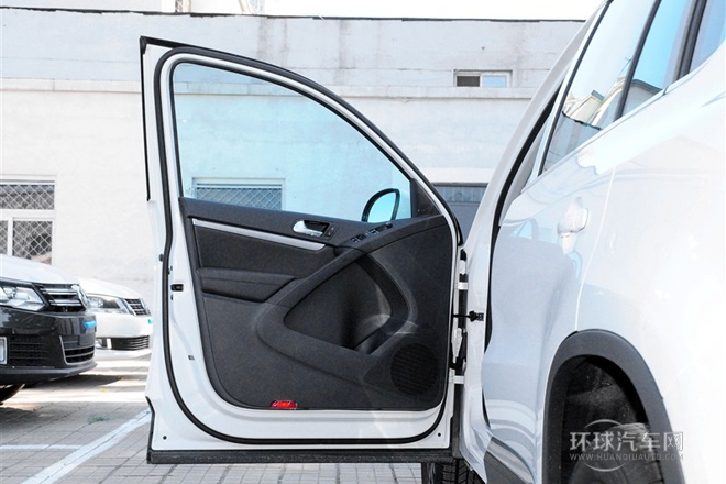 2015款 1.8TSI 自動四驅豪華型