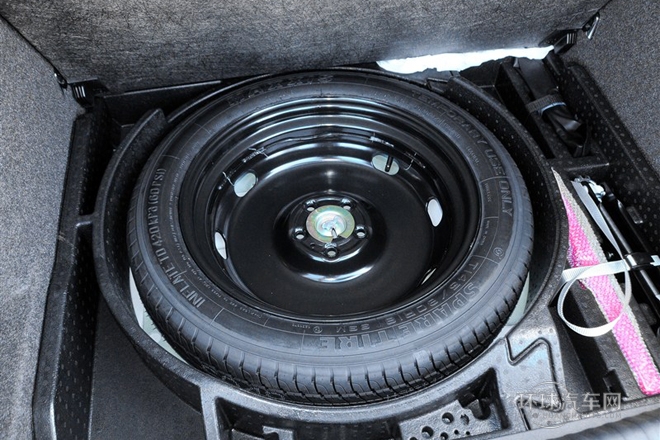 2015款 1.8TSI 自動四驅豪華型