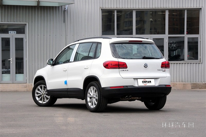 2015款 1.8TSI 自動四驅(qū)舒適版