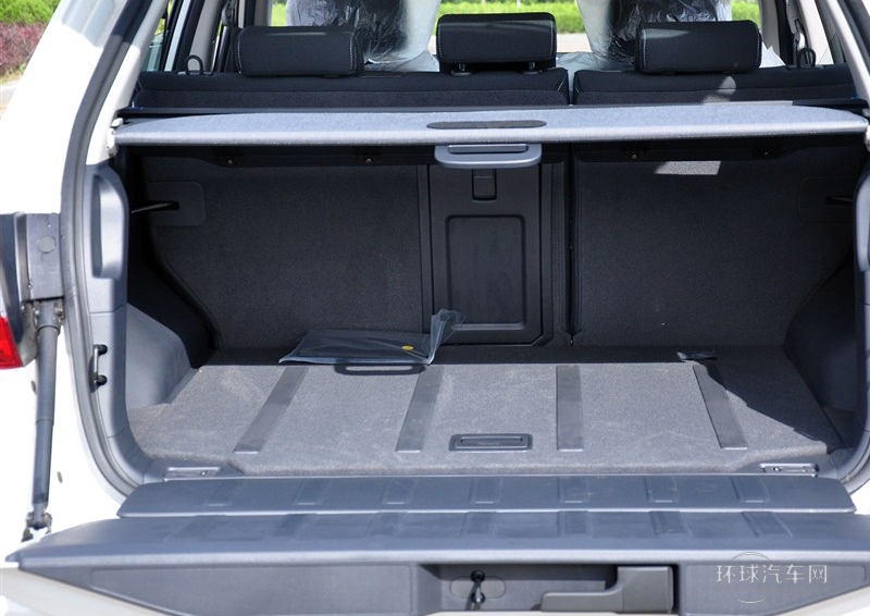 2014款 改款 2.0L 兩驅(qū)時(shí)尚版