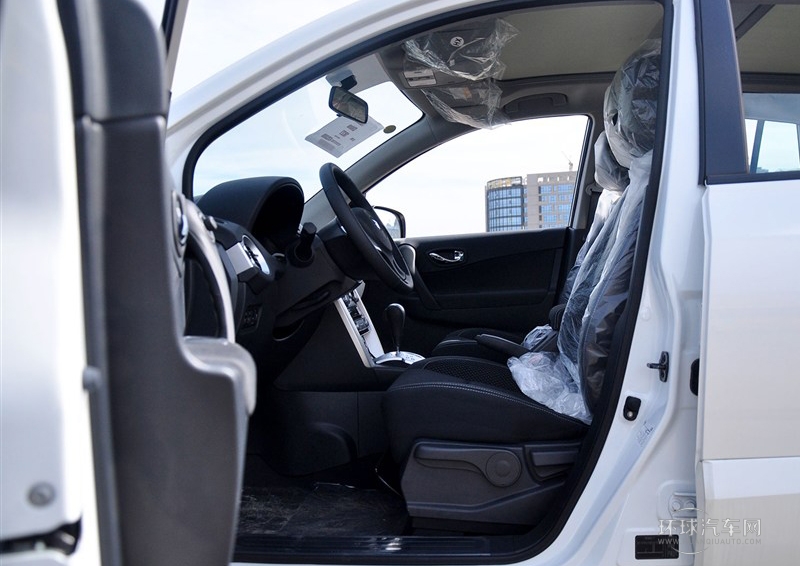 2014款 改款 2.0L 兩驅時尚版