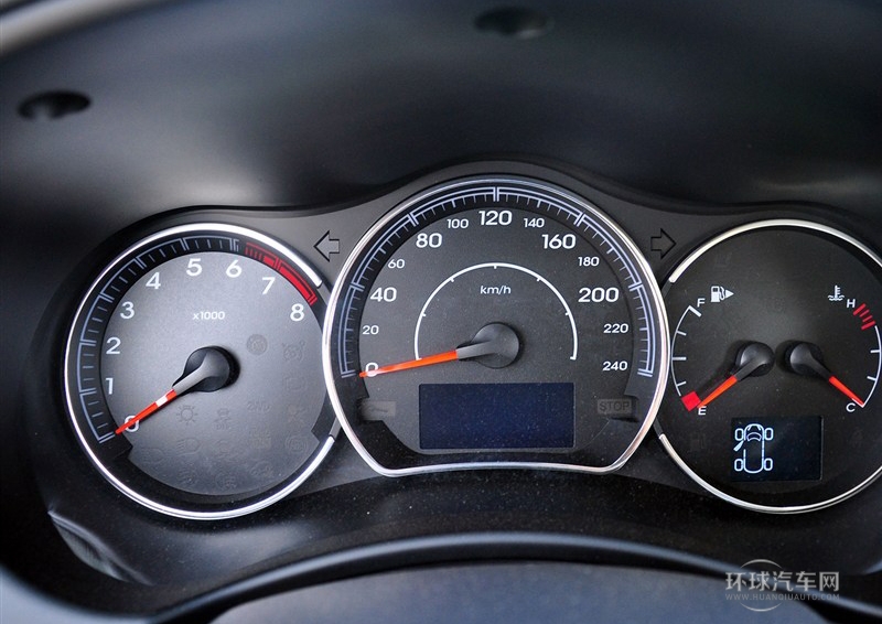 2014款 改款 2.0L 兩驅時尚版