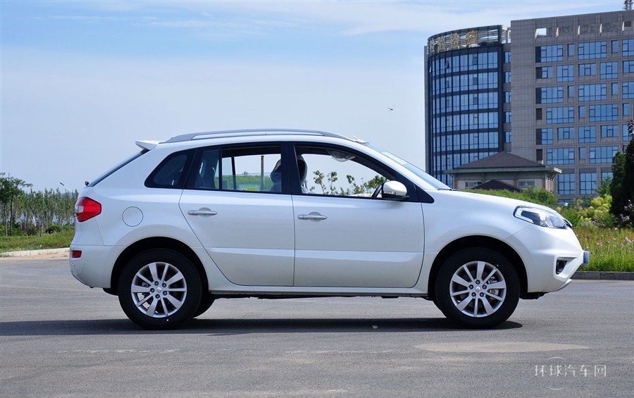 2014款 改款 2.0L 兩驅(qū)時(shí)尚版