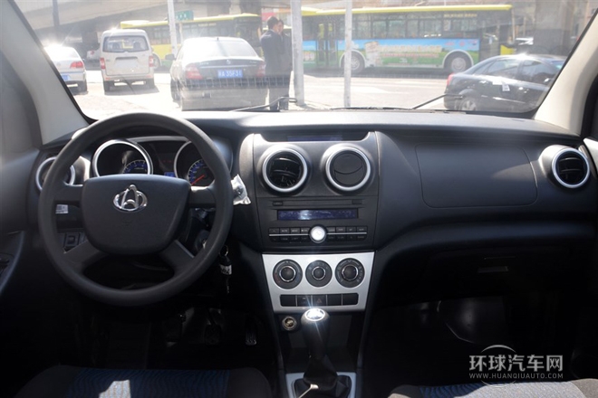 2012款 1.3L基本型