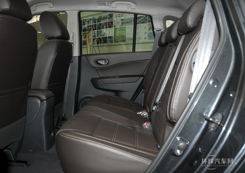 2014款 改款 2.5L 兩驅(qū)舒適版