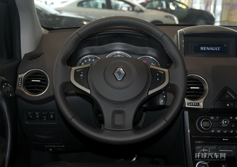 2014款 改款 2.5L 兩驅舒適版