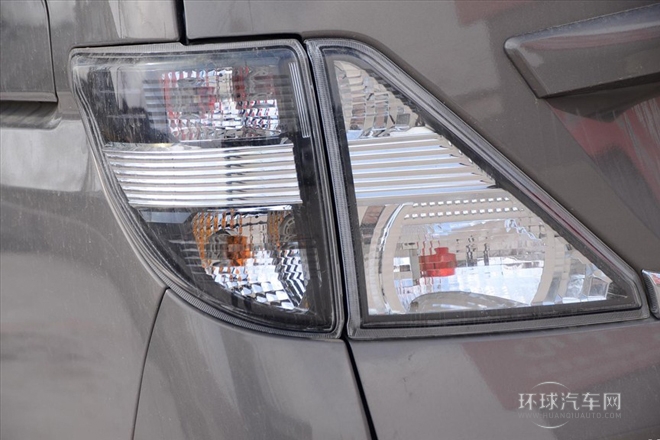 2012款 1.5L標(biāo)準(zhǔn)型