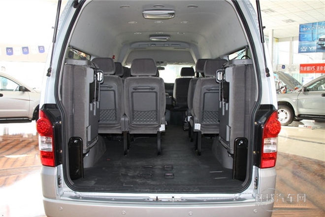 2011款 2.0T商務豪華型