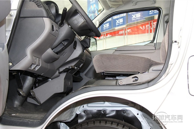 2011款 2.0T商務豪華型