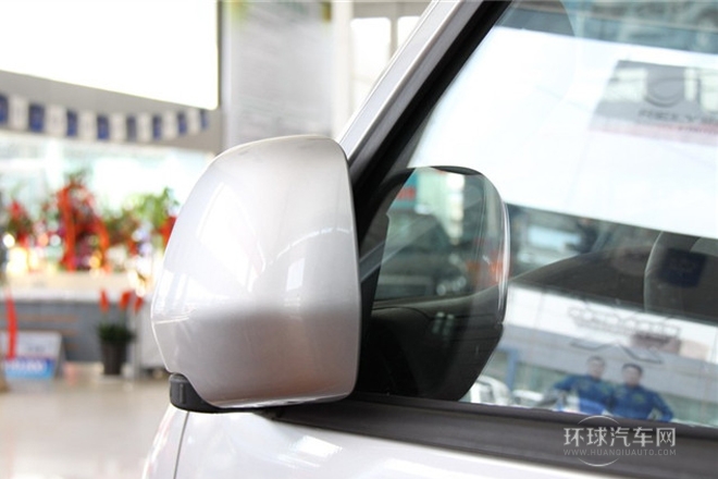 2011款 2.0T商務(wù)豪華型