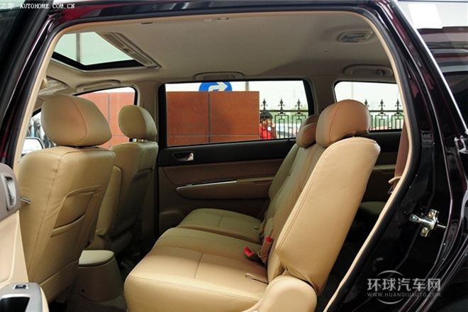 2012款 1.8L 手動舒適型