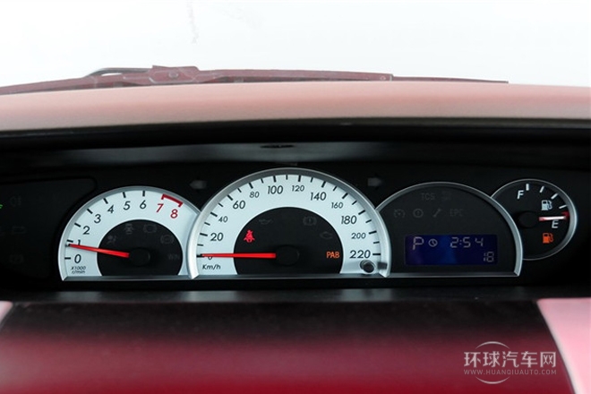 2012款 1.8L 手動舒適型