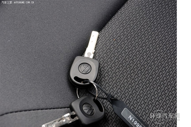 2015款 1.6L 手動(dòng)風(fēng)尚版