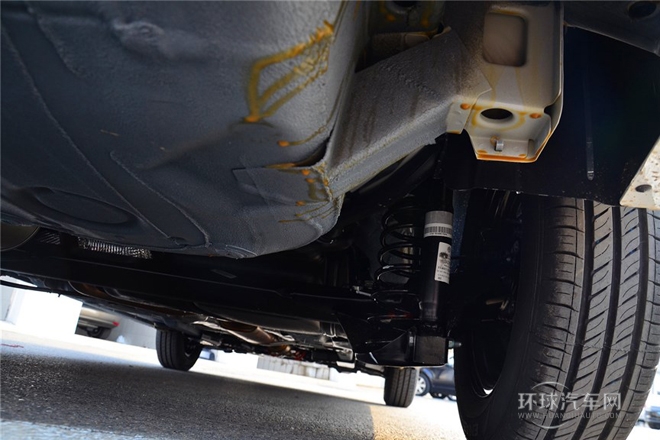 2015款 1.6L 手動舒適版