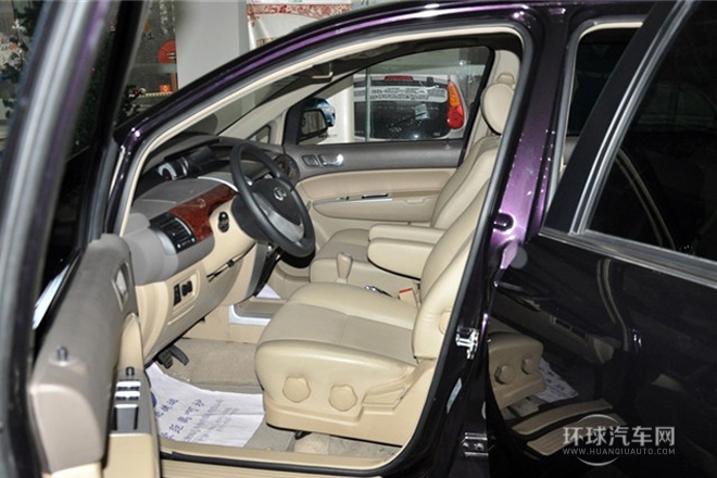 2012款 2.0L 手動豪華型