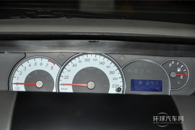 2012款 2.0L 手動豪華型