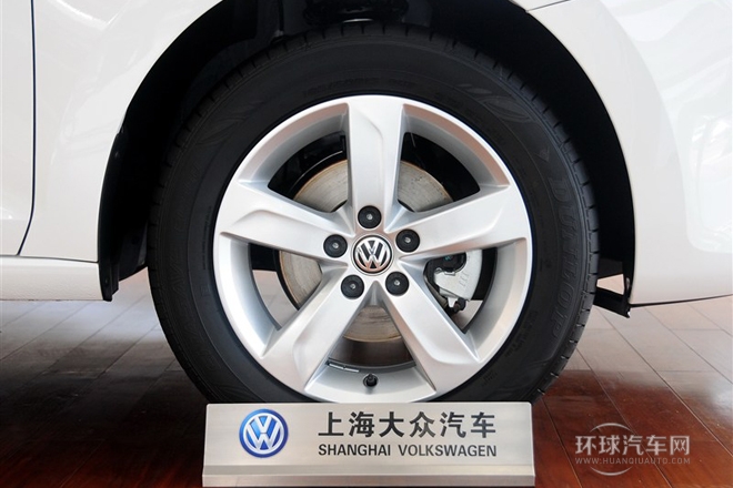 2015款 1.6L 自動舒適版