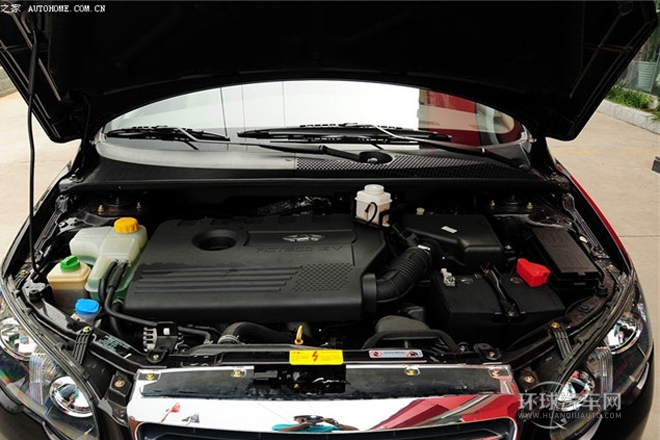 2012款 2.0L 自動豪華型