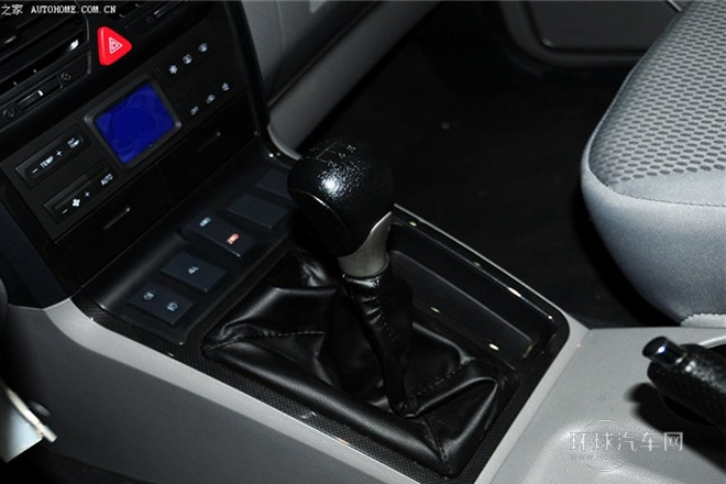 2011款 2.0T 兩驅(qū)標(biāo)準(zhǔn)型