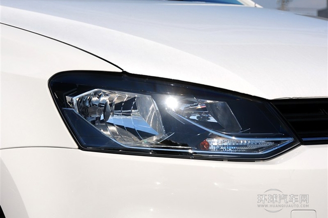 2015款 1.6L 自動(dòng)30周年紀(jì)念版