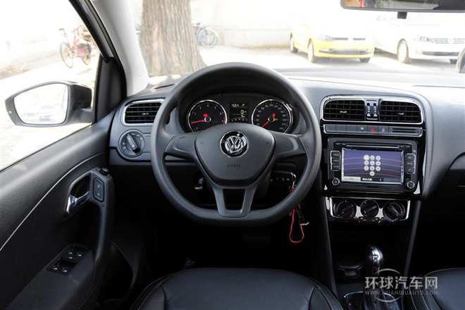 2015款 1.6L 自動30周年紀(jì)念版