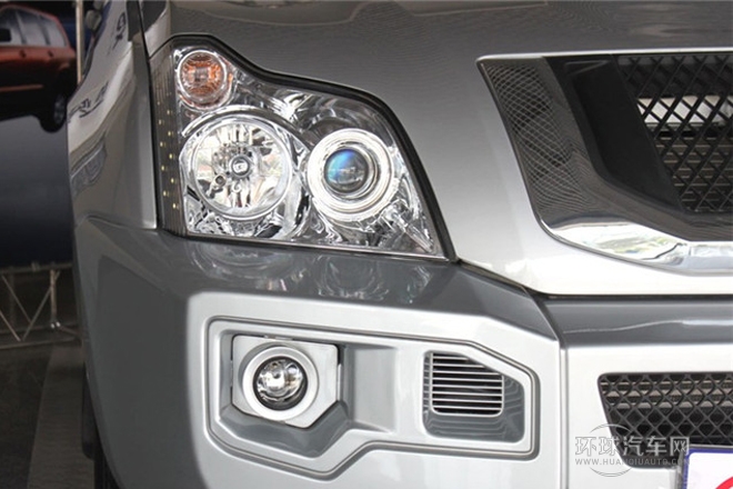 2011款 2.0T 兩驅精英型