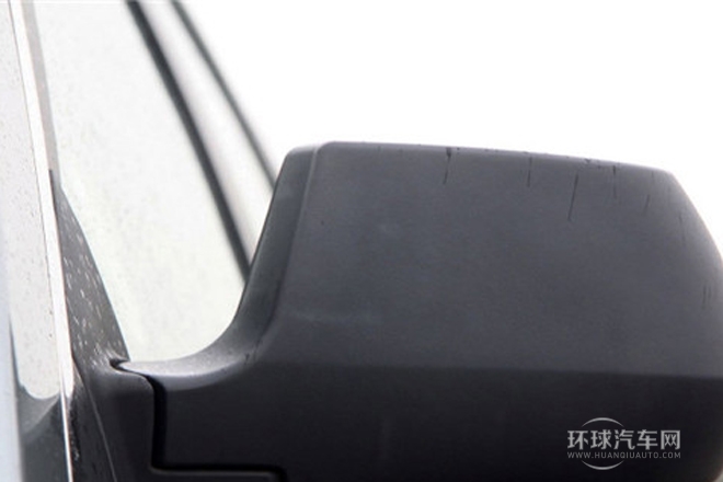 2011款 2.0T 兩驅精英型