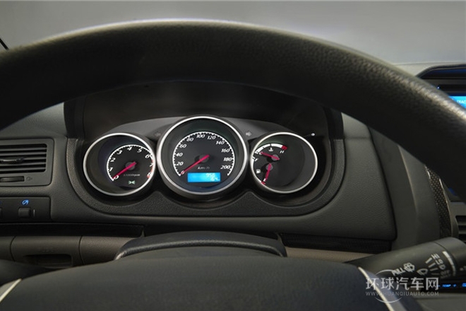 2011款 2.0T 四驅舒適型