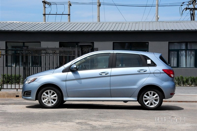 2013款 兩廂 1.5L 手動樂天版