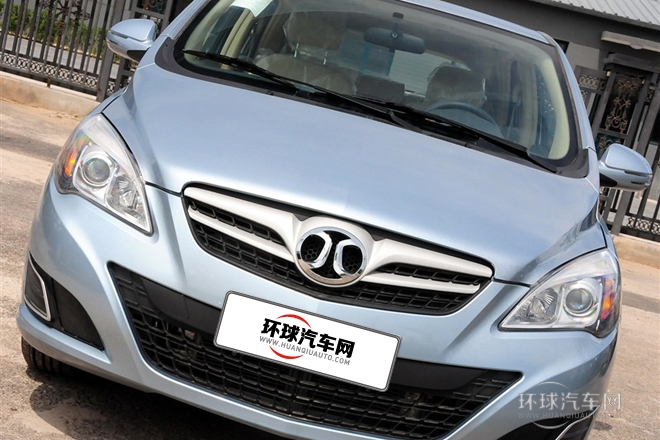 2013款 兩廂 1.5L 手動(dòng)樂天版