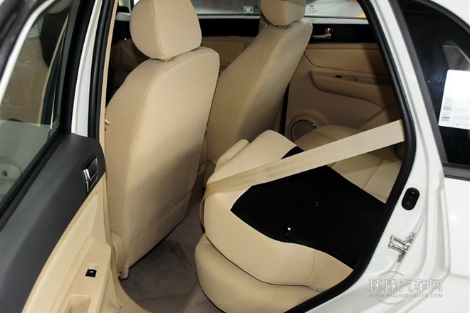 2013款 兩廂 1.5L 自動樂天版