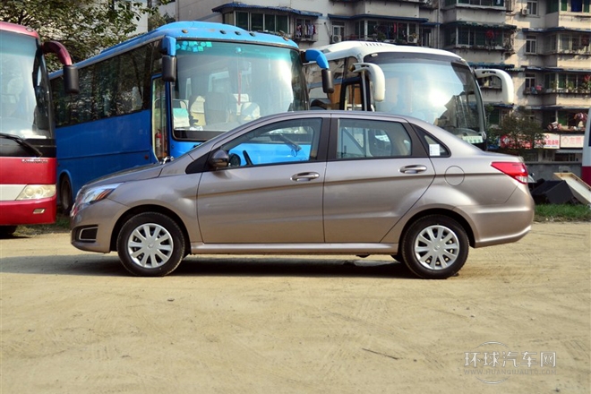 2013款 三廂 1.3L 手動樂天版