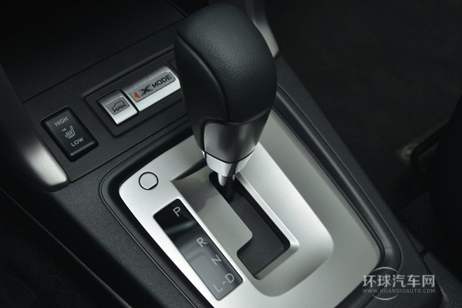 2014款 2.0i 手動豪華版