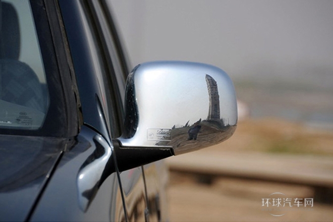 2009款 2.6L四驅 基本型皮卡