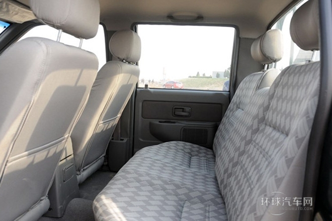 2009款 2.8T四驅 基本型皮卡