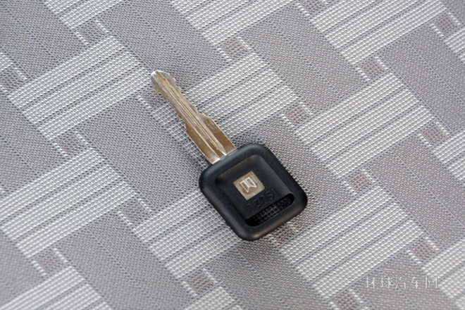 2009款 3.0T四驅 基本型皮卡