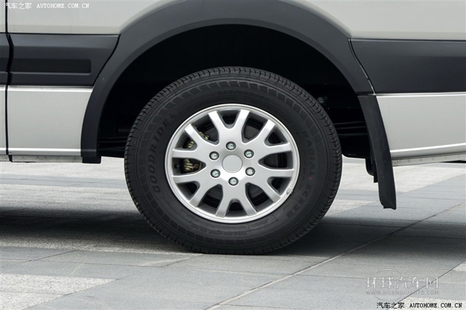 2014款 2.8T輕型客車豪華型SC28R