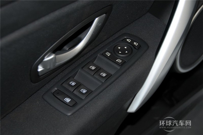 2013款 2.0L 標準版