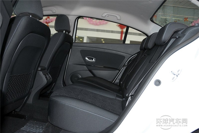 2013款 2.0L 標準版