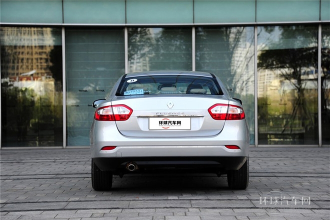 2013款 2.0L 豪華版