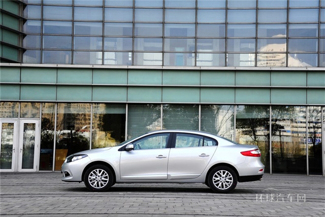 2013款 2.0L 豪華版