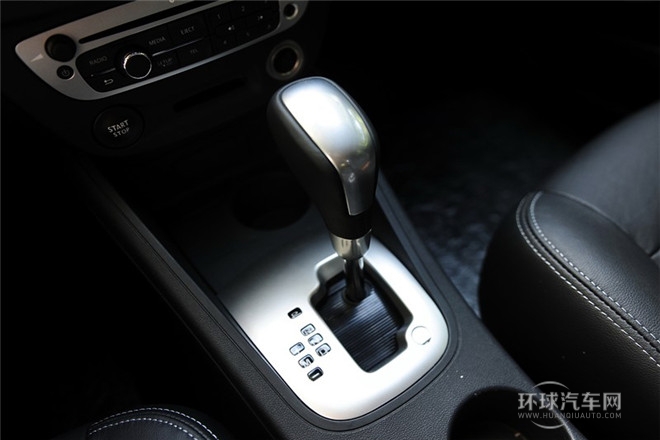 2013款 2.0L 時尚版