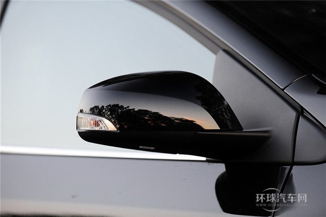 2013款 2.0L 時尚版