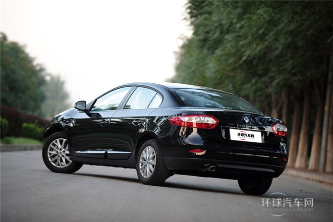 2013款 2.0L 時尚版