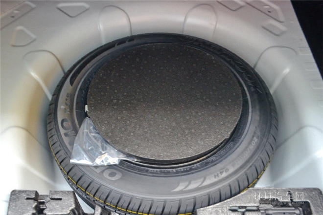 2013款 2.0L 舒適版