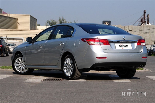 2013款 改款 2.0L 豪華版