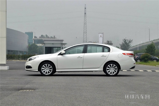 2013款 改款 2.0L 時尚版